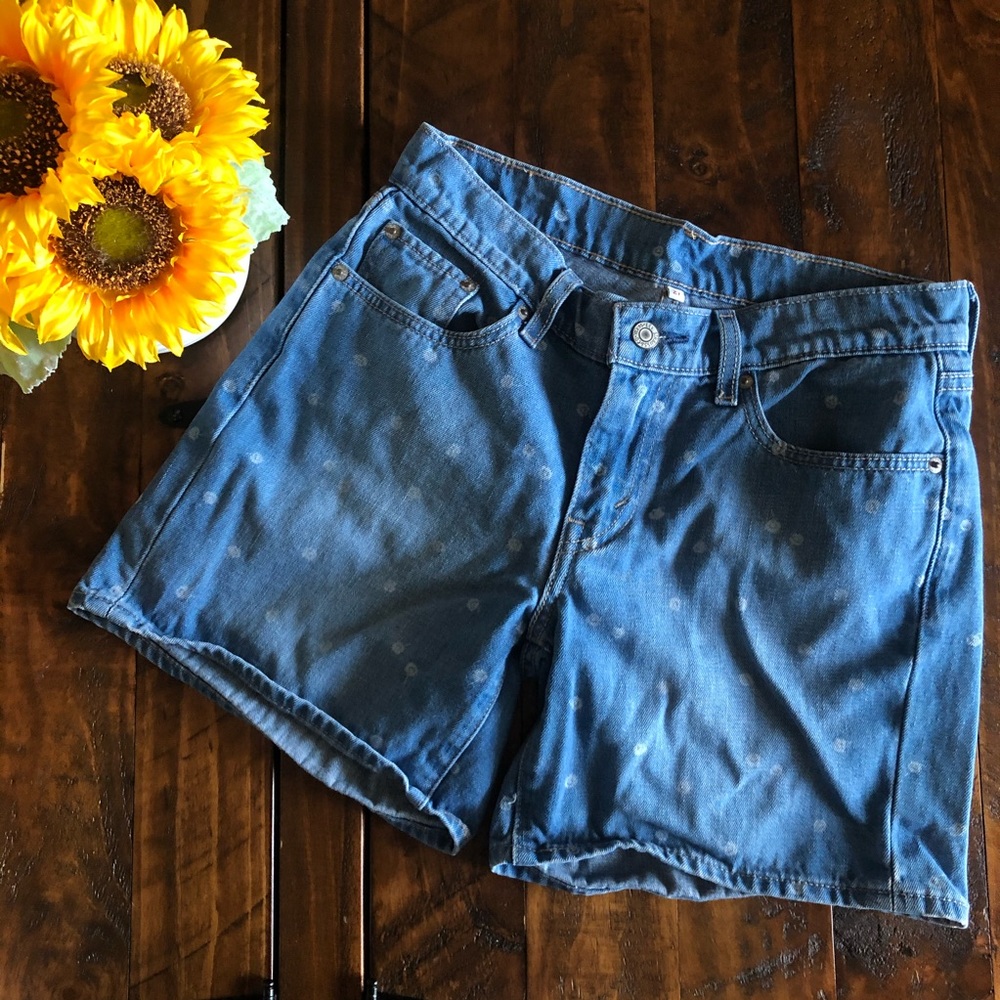 Levi’s Flower Patterned Jean shorts